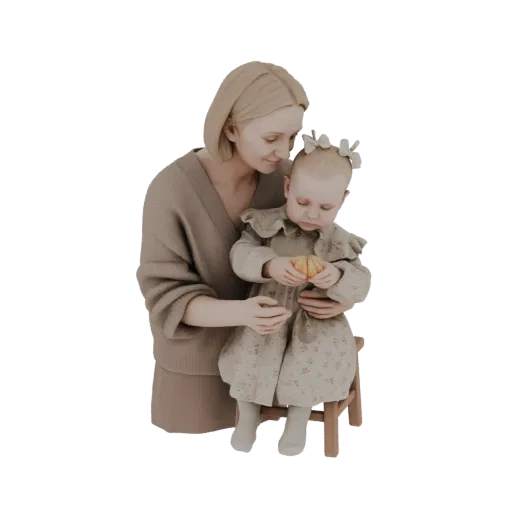 3D модель матери с светлыми волосами, обнимающей младенца в цветочном ободке, ребенок держит маленький апельсин.