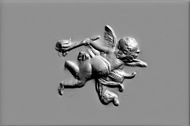 3D модель барельефа амура, летящего с факелом, в классическом стиле.