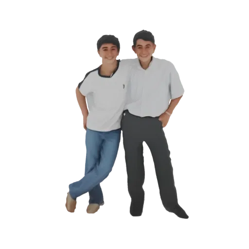 3D модель двух улыбающихся подростков, один с рукой на плече другого, оба в повседневной одежде.