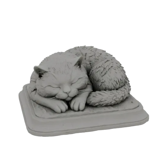 Рендер 3D модели серого спящего кота, свернувшегося на прямоугольной подставке, с детализированной текстурой шерсти.