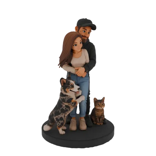 3D модель обнимающейся пары с прыгающей собакой и сидящей кошкой на черном круглом основании.