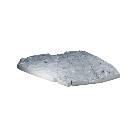 Низкополигональная 3D модель плитки земли "Снежная тундра", вид в игровом окне в три четверти, показывающий слои почвы, снежн
