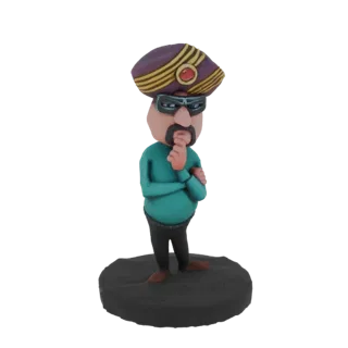 3D модель мультяшного мужчины в фиолетово-золотом тюрбане, очках и бирюзовой рубашке, с задумчивым выражением лица, стоящего