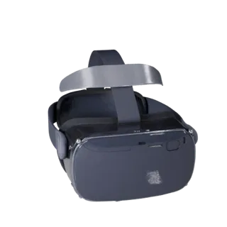 3D-модель VR-гарнитуры, вид спереди в три четверти, в окне просмотра Unity, показывающая силикон, удобство ношения.