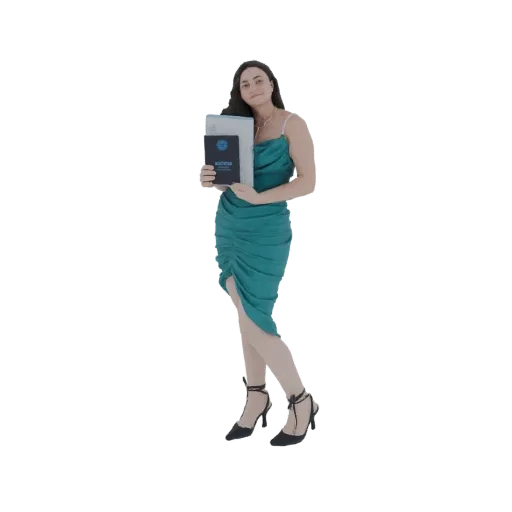 3D модель женщины в бирюзовом платье с двумя книгами, элегантными туфлями и ожерельем.