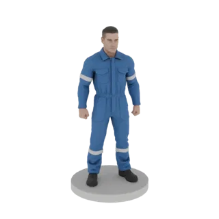 3D-модель мужчины-механика в синем комбинезоне, стоящего на серой круглой подставке, на белом фоне.