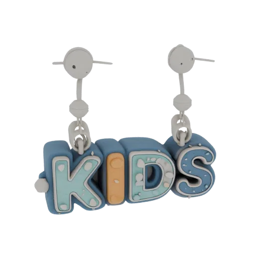 3D модель объемных букв "KIDS" в голубых тонах с белой окантовкой, подвешенных на декоративном креплении