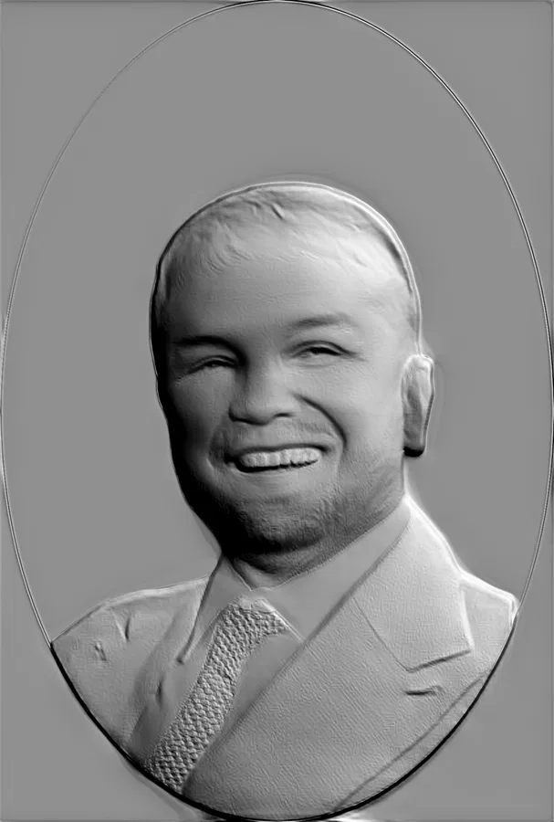 3D модель барельефа мужчины в костюме с улыбкой