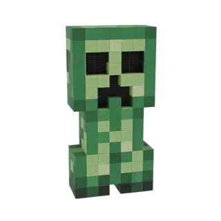 3D модель зеленого персонажа Крипера из Minecraft с пиксельной текстурой, стоящего на белом фоне.