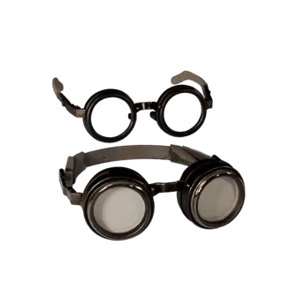 Высокополигональная 3D-модель круглых очков, студийный рендер крупным планом, демонстрирующий прозрачные линзы, масштаб для н