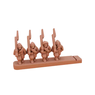 3D модель четырех стилизованных солдат, марширующих в ряд, каждый с винтовкой, на соединенном основании.