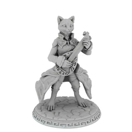3D модель серого кошачьего персонажа барда, играющего на лютне, стоящего на каменном основании с узором греческий ключ.