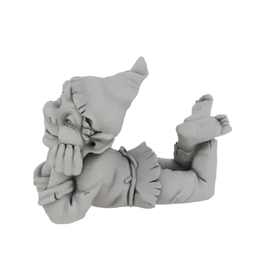 Рендер 3D модели серого, похожего на камень, гнома в лежачей позе, подперевшего голову рукой, в остроконечном колпаке и туник