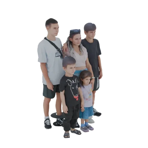 3D-модель семьи из пяти человек, включая двух мальчиков, двух девочек и женщину, стоящих вместе в групповой позе.